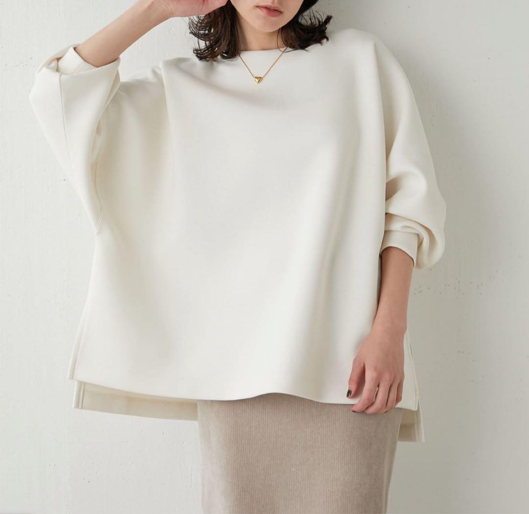 【23AW•美品】ウィムガゼット ダンボールプルオーバー オフホワイト 定番人気