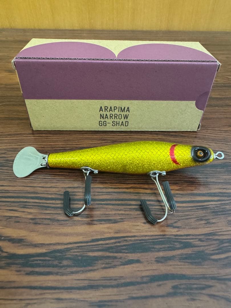 トップブリッジARAPIMA NARROW GG-SHAD ゴールド ルアー