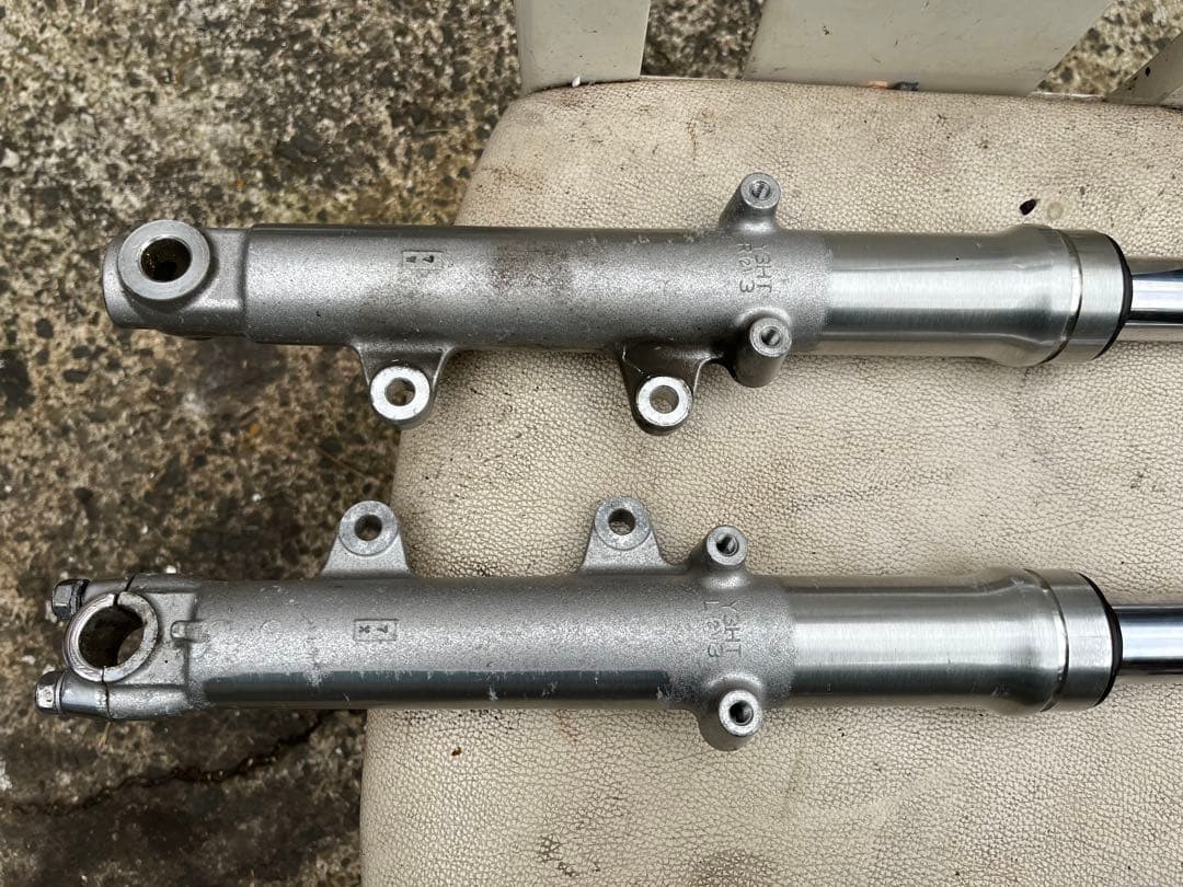 SR400 RH01J フロントフォーク　左右　曲がり漏れ無し RH03J