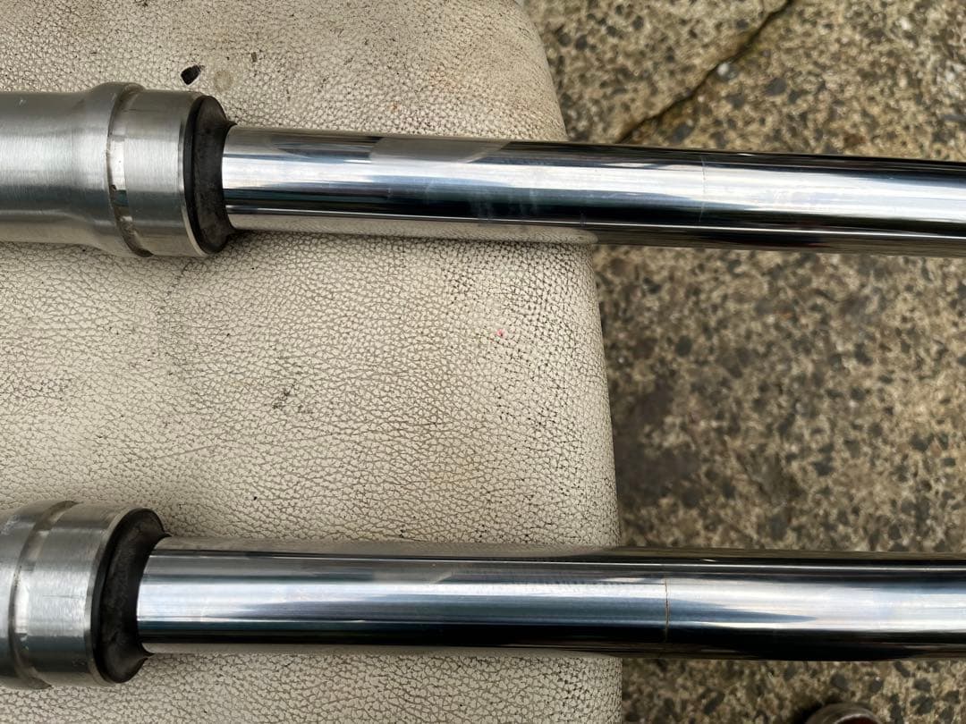 SR400 RH01J フロントフォーク　左右　曲がり漏れ無し RH03J