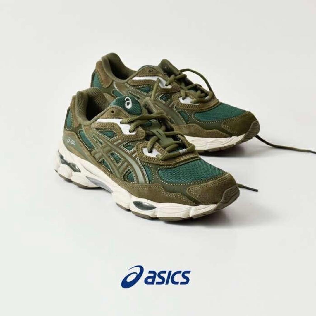アシックス　asics スニーカー　23.5 GEL-NYC レディース　新品
