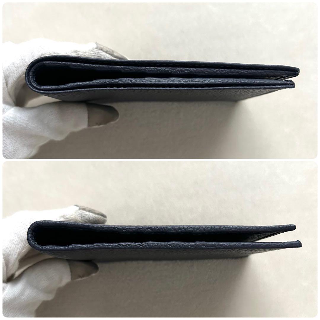 極美品 サルヴァトーレ フェラガモ カードケース 二つ折り財布 ネイビー レザー