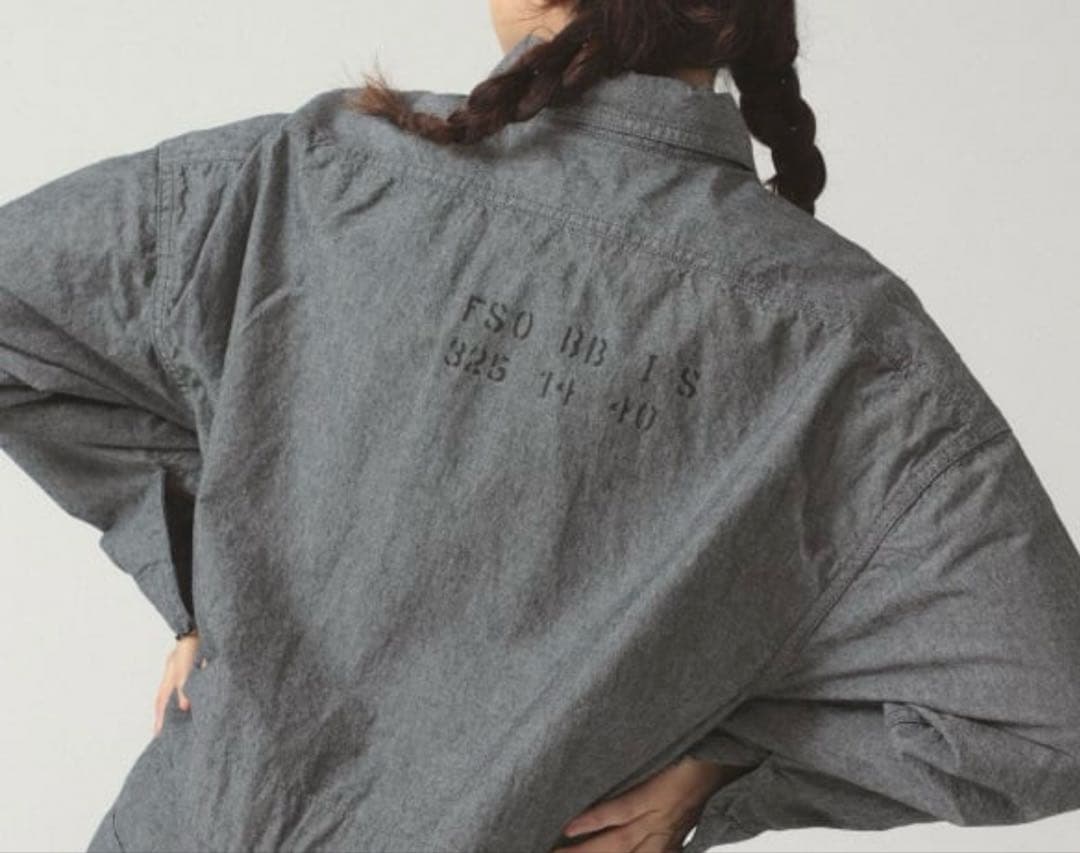 BEAMS BOYシャンブレーステンシルオールインワン