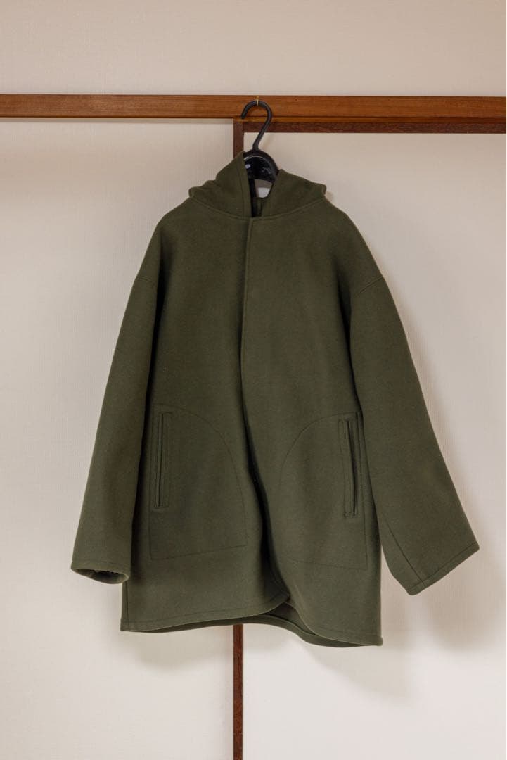 オーラリー auralee ヘビーメルトン　フードコート　サイズ4