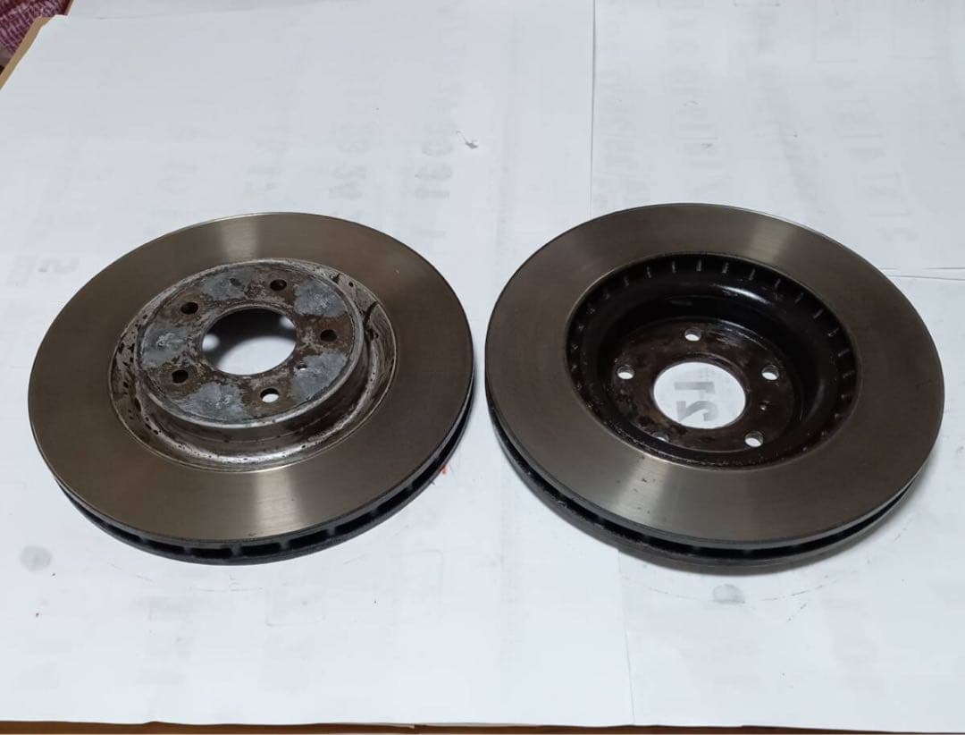 Brembo ブレーキキャリパー ゴールド　Z33