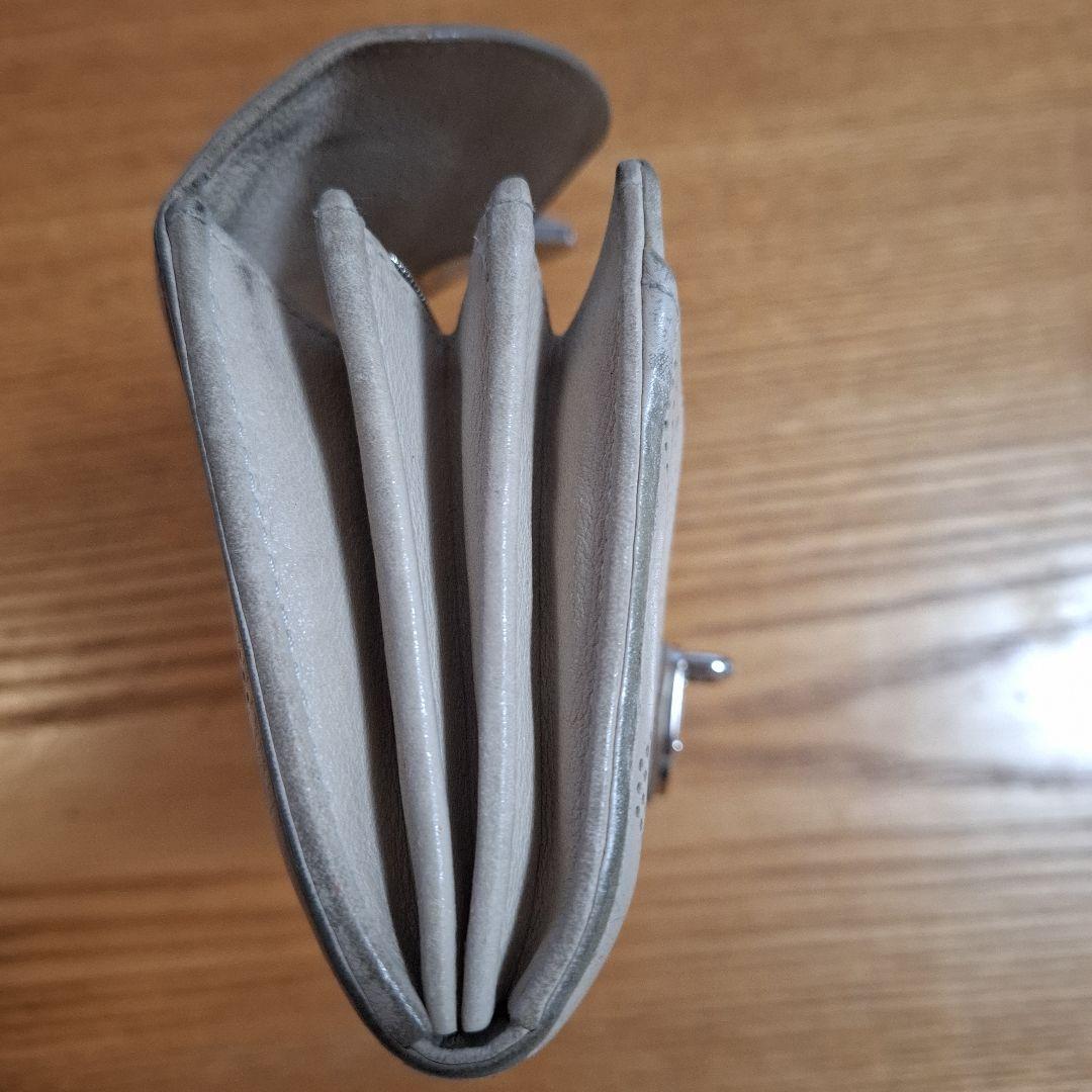 川*秀様 Louis Vuitton マヒナ長財布