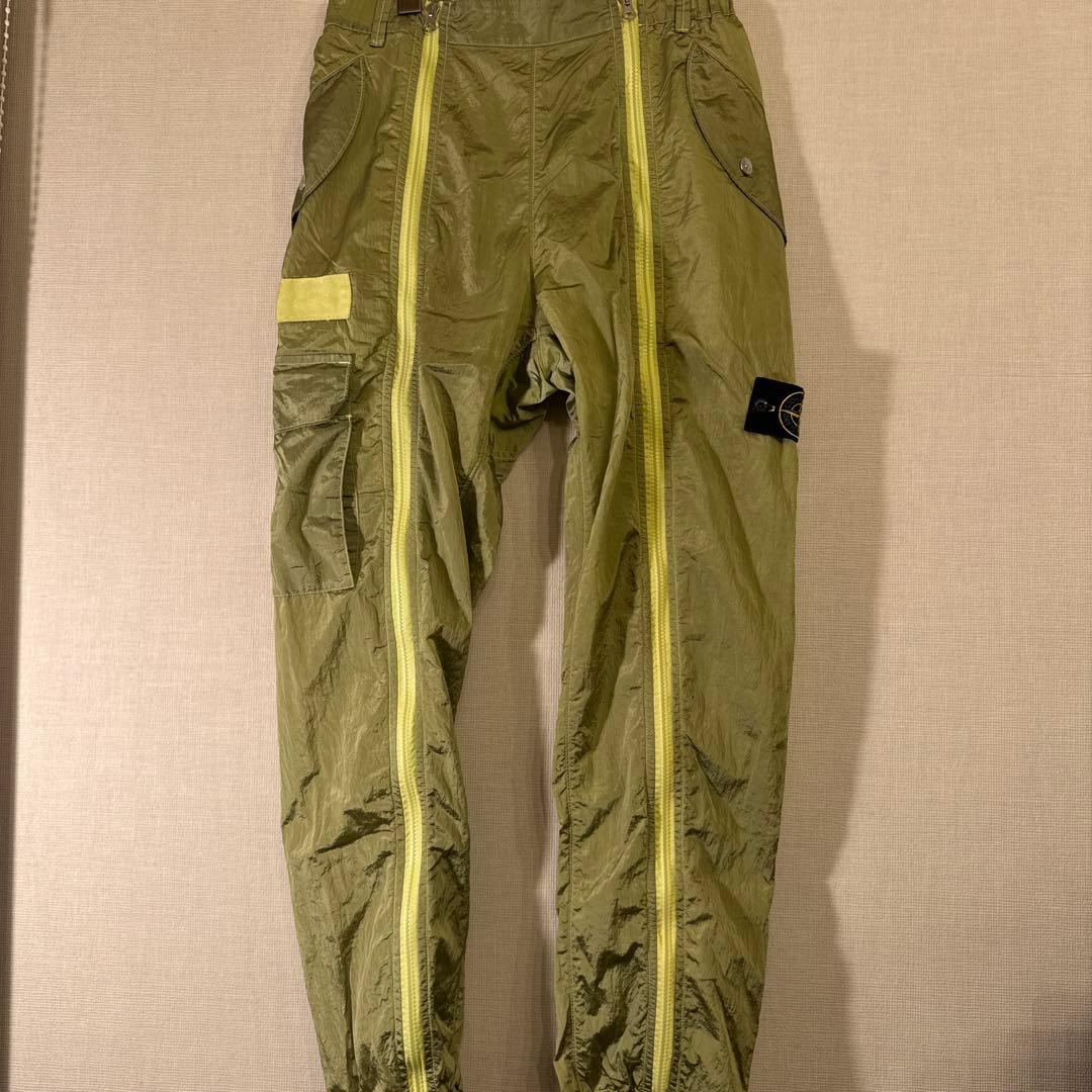 stone  ストーンアイランド　ナイロンメタルパンツ