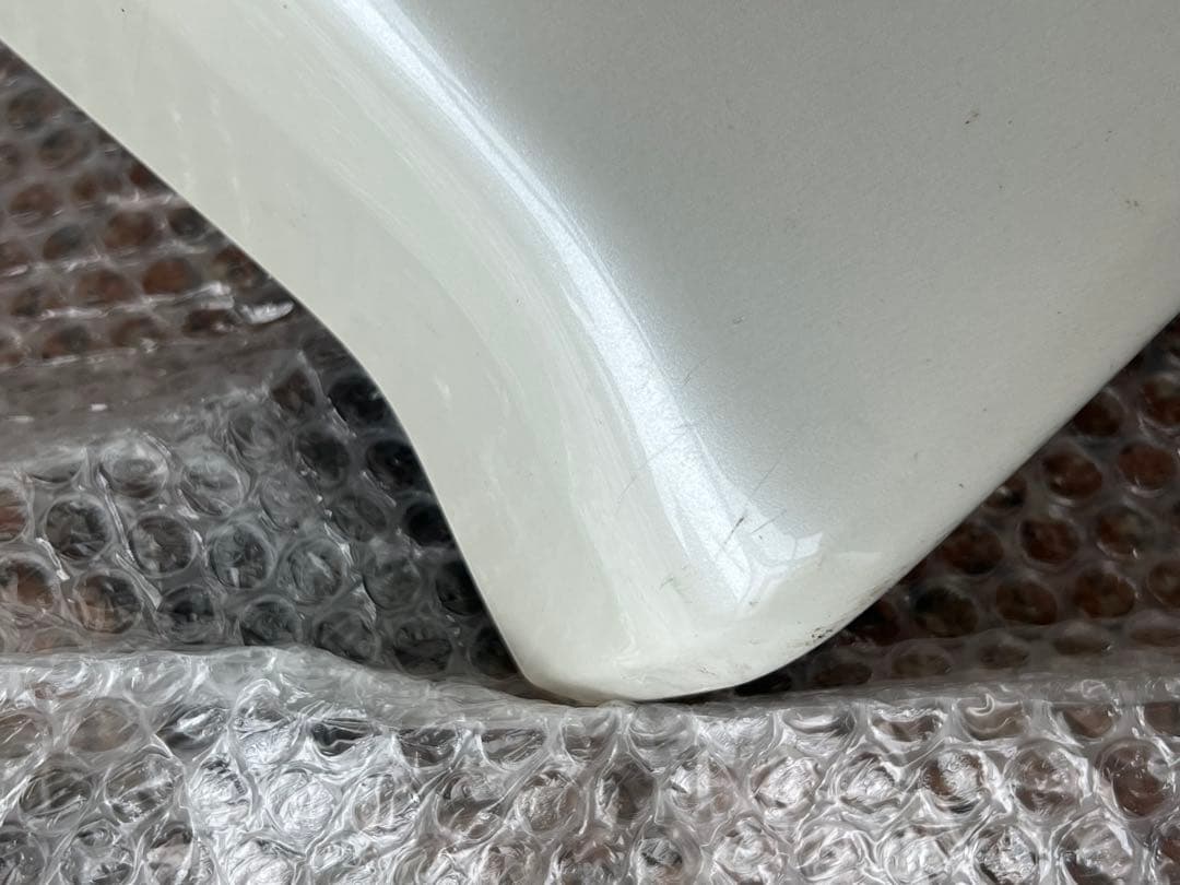 JF1-JF2 NBOXホワイト フロントバンパー NH624P