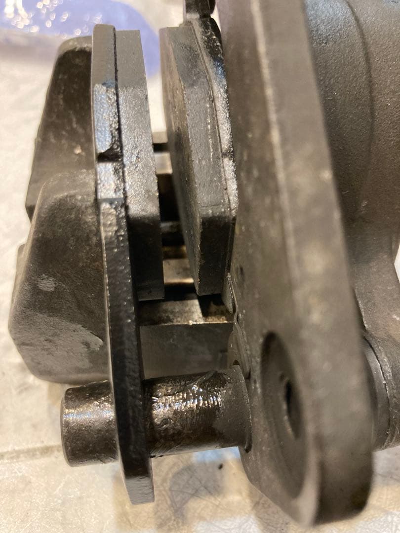 【分解洗浄済】ゼファーχ ゼファー400 ブレーキ リアキャリパー OH済ZRX