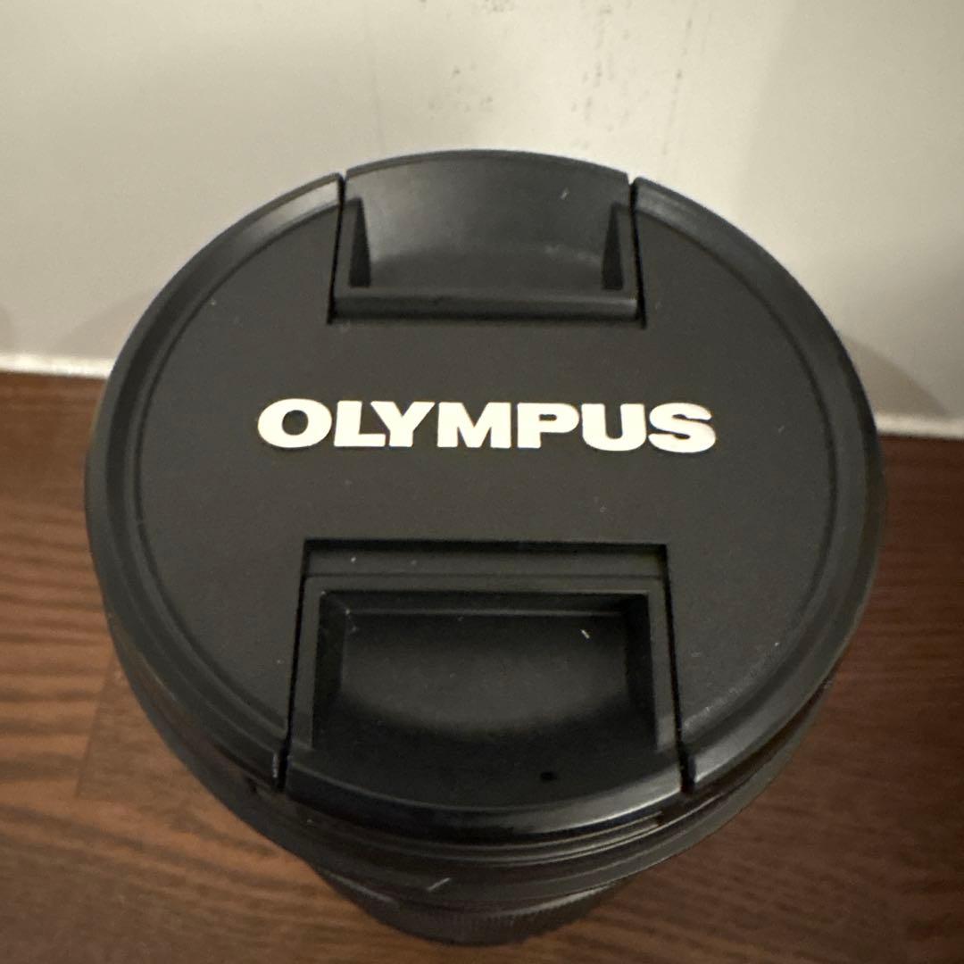 Olympus 40-150mm f/4.0-5.6 R ズームレンズ