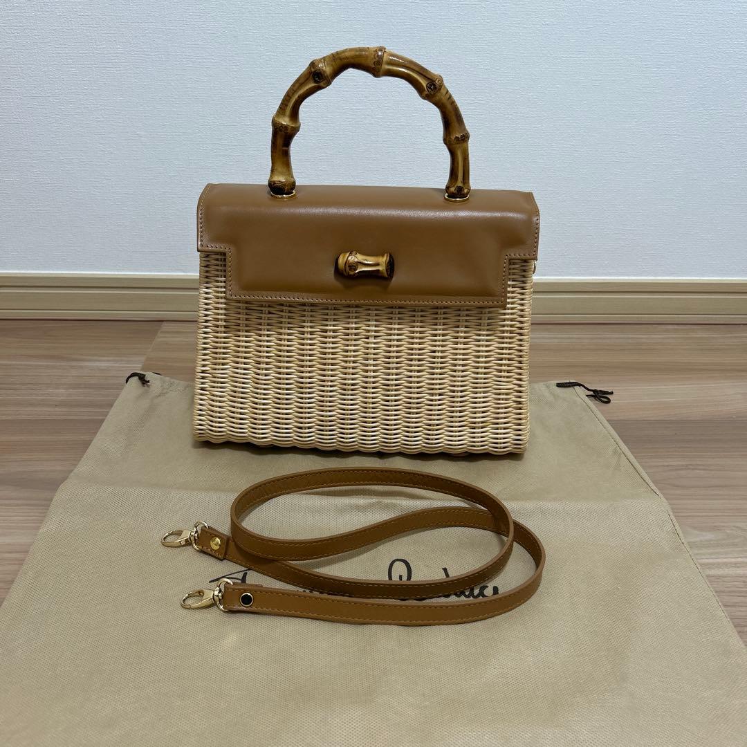 トマソカンドリア　かごバッグ