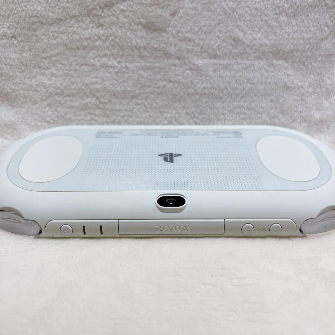 SONY PSVITA PCH-2000 ホワイト 箱付き