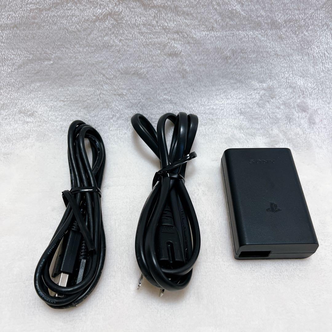 SONY PSVITA PCH-2000 ホワイト 箱付き