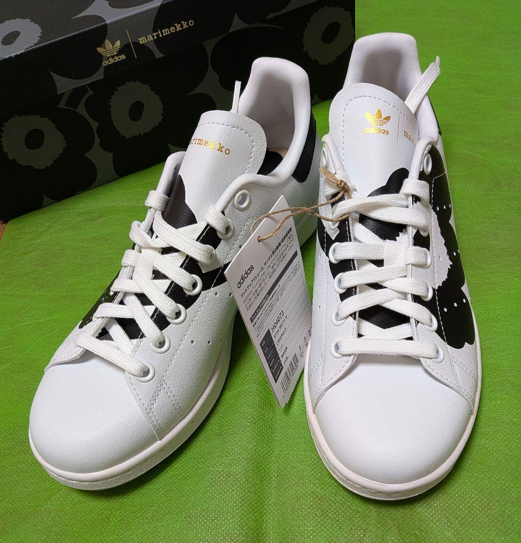 adidas marimekko スニーカー ホワイト/ブラック