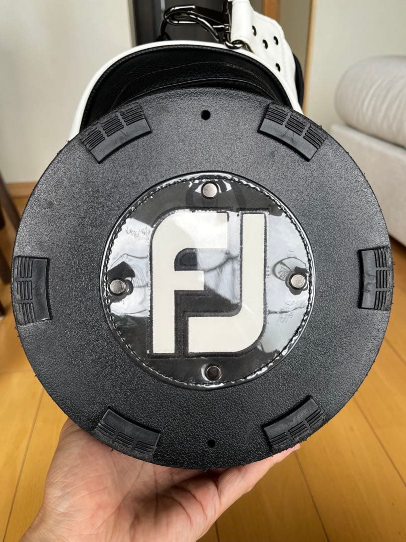 希少　美品　ＦＪ　フットジョイ ３点式キャディバッグ【ホワイト/ブラック】完売品