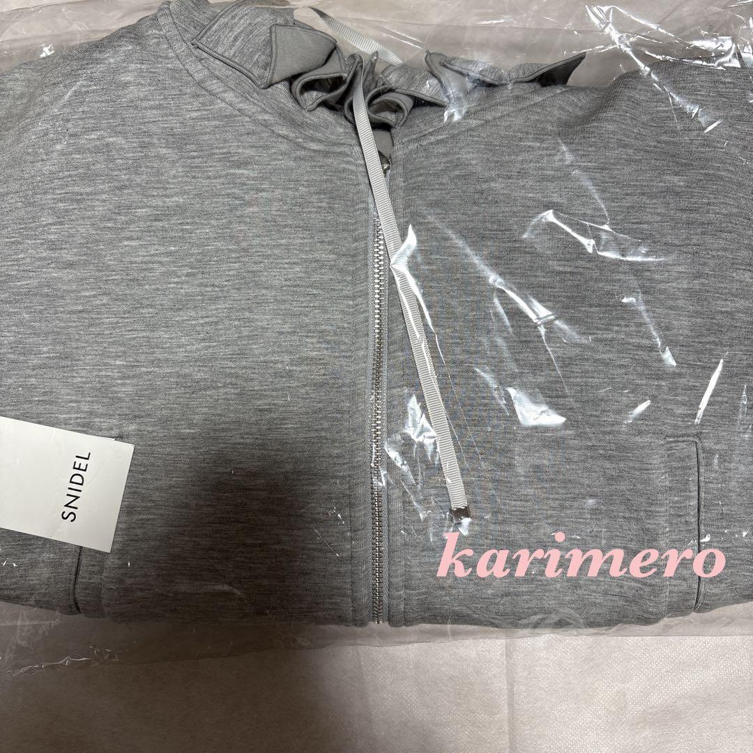 完売♥️新作新品✨SNIDELフリルショートジップパーカー✨ GRY