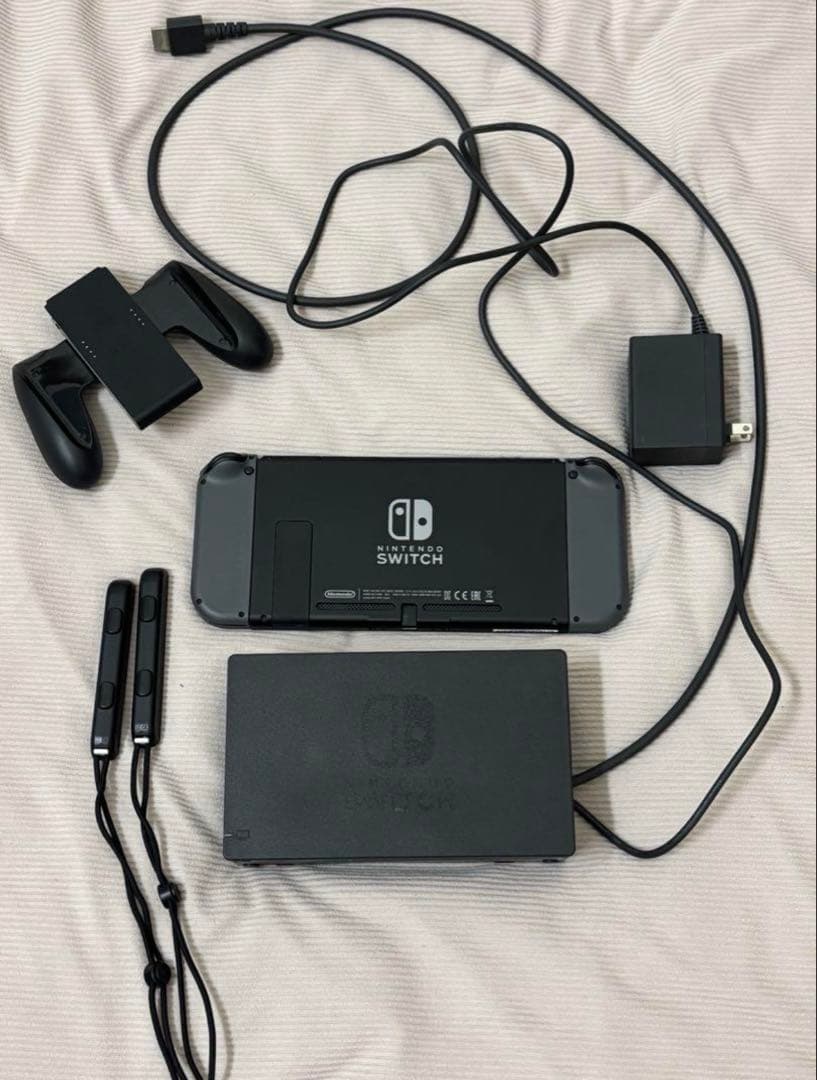 Nintendo Switch (有機ELモデル) 本体と付属品セット　ブラック