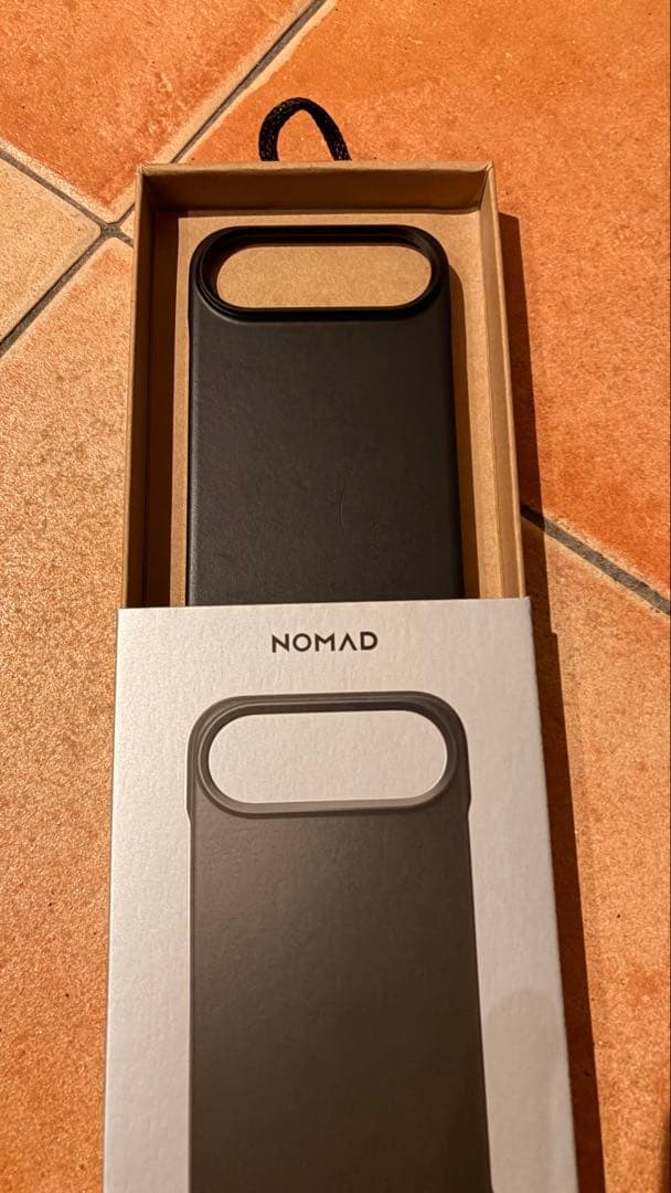 NOMAD ノマドLeather Case iPhone Air ブラック