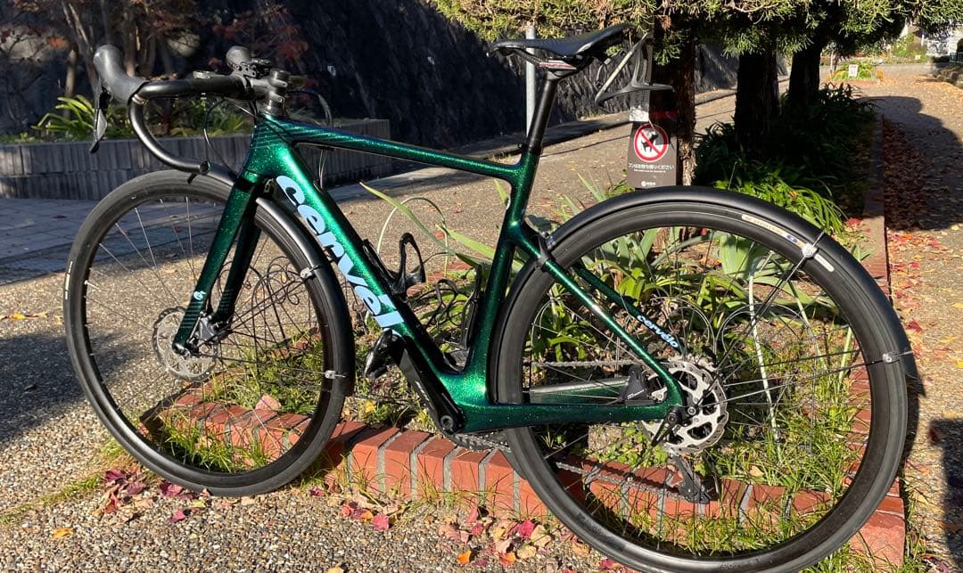 サーヴェロ　カレドニア　51サイズ　希少フルフェンダー仕様　　CERVELO