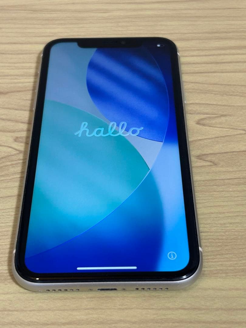 SIMフリー iPhone 11 256GB ホワイト バッテリー76