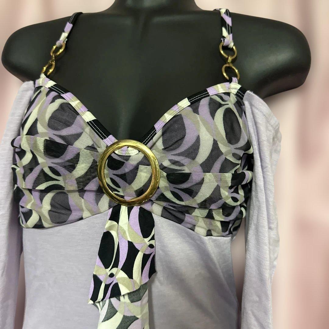 未使用　d.i.a 長袖チュニック 紫　パターンデザイン