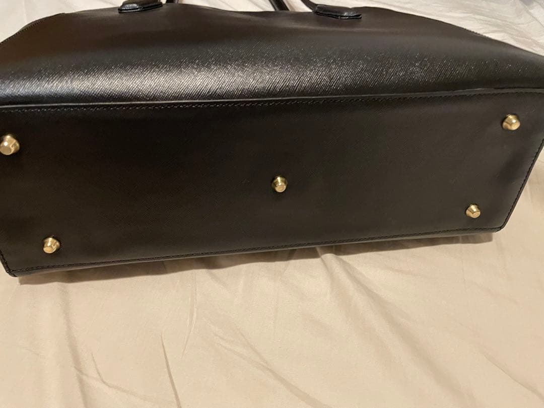 【新品、未使用】P.I.Dブラック トートバッグ 牛革