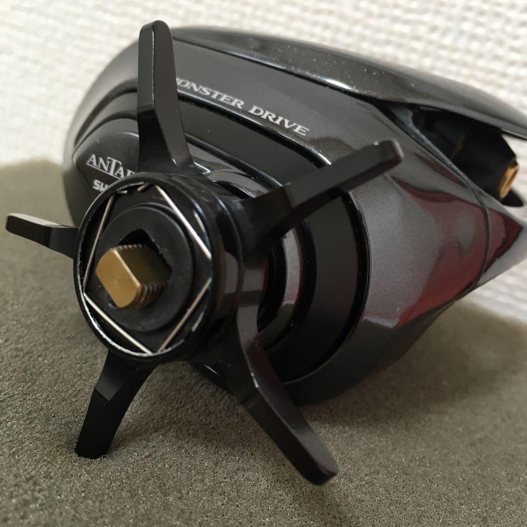 極美品☆シマノ☆18アンタレスDC MD ☆ハンドル無し☆J-8
