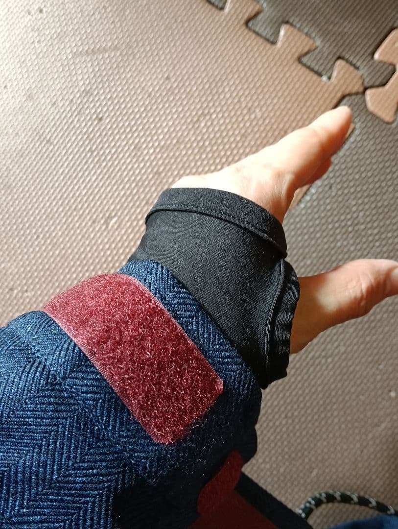 SISTA.J　Mサイズ　スノボウェア　スキーウェア　上下セット　美品✩