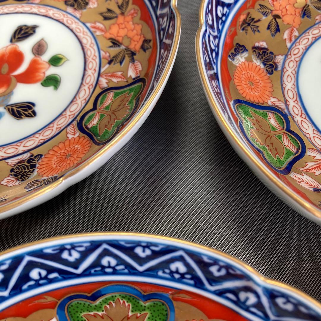 有田焼　其泉　極錦　金彩　古伊万里様式　銘々皿揃　花菱　赤絵　菊　牡丹　貴美堂