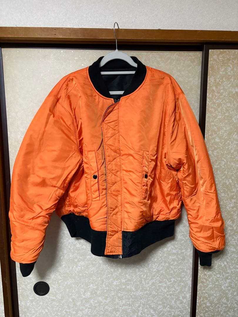Alpha Industries MA-1 フライトジャケット ブラック