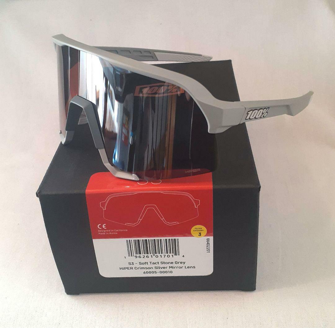 100% S3 Stone Grey クリムゾン ワンハンドレッド サングラス