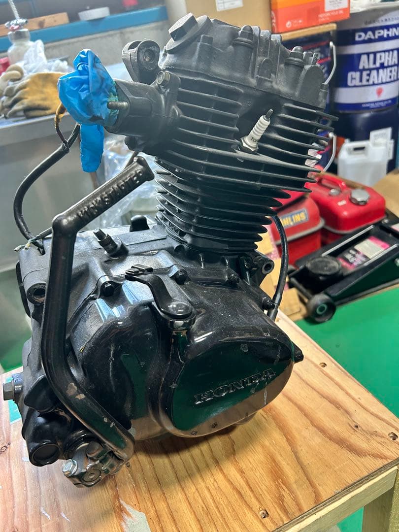 赤*白様 XL125R エンジン