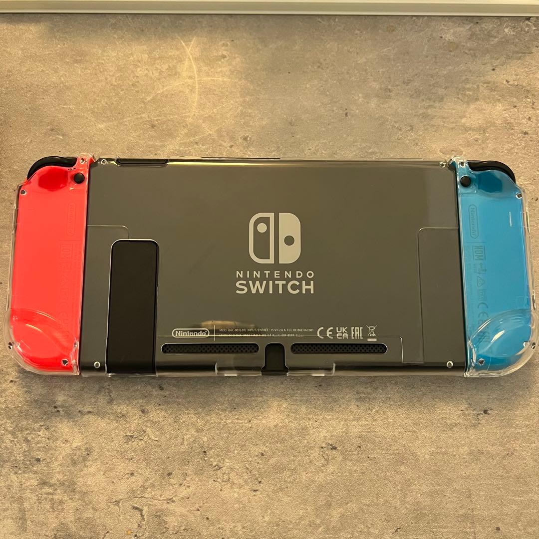 【美品】Nintendo Switch 本体(クリアケース付き)