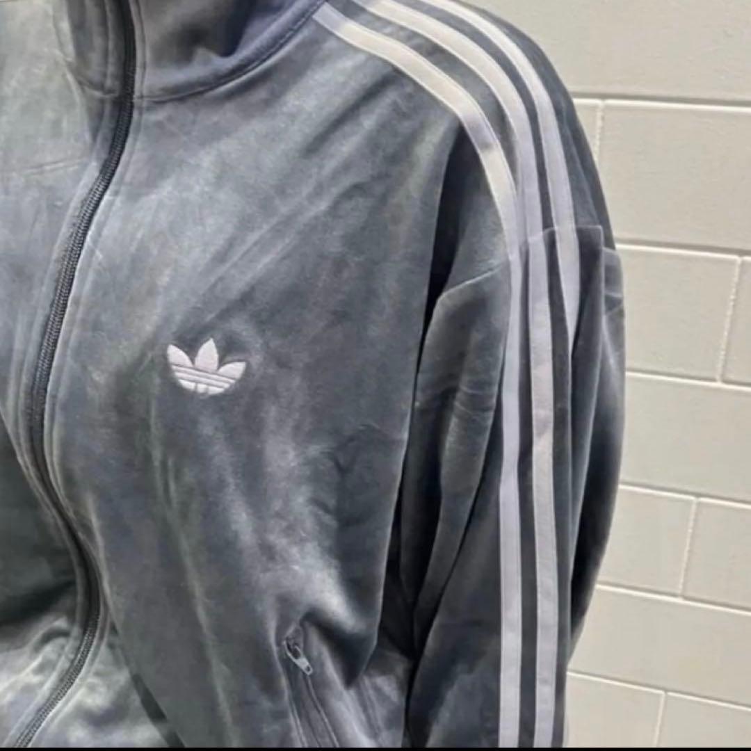 たっつん adidas ファイヤーバード トラックトップ Lグレー