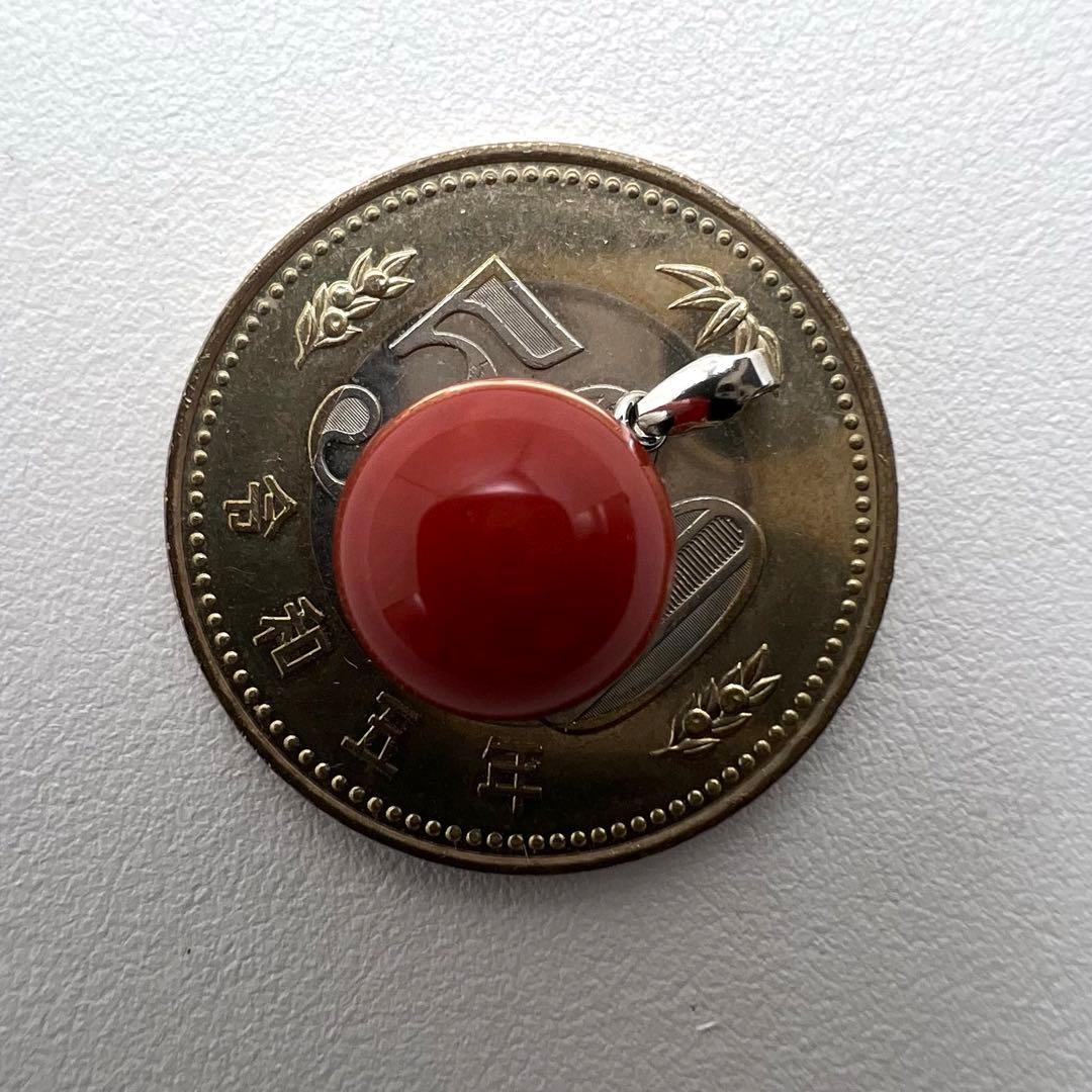 プラチナpt900 ペンダント　トップ　珊瑚　直径10.5㎜　1.86 g