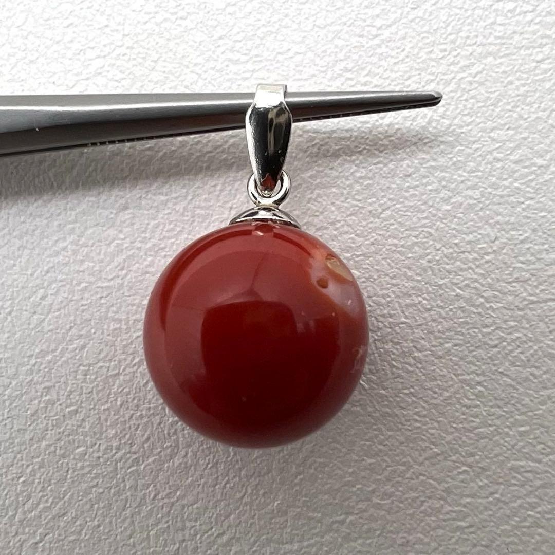 プラチナpt900 ペンダント　トップ　珊瑚　直径10.5㎜　1.86 g