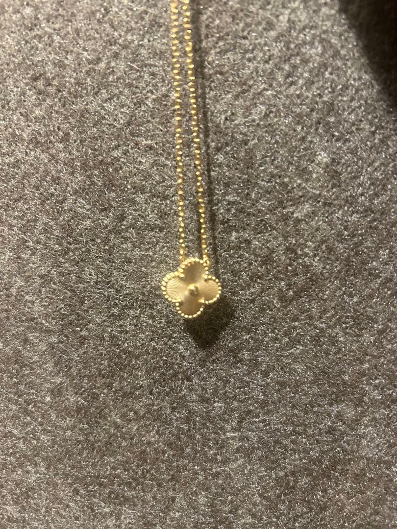 Van Cleef & Arpels アルハンブラ ネックレス