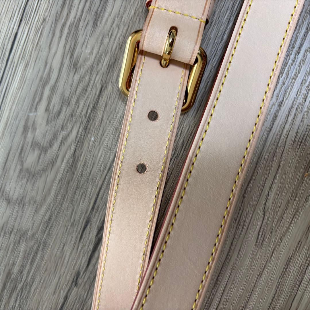 ルイヴィトン ショルダーストラップ調整可能