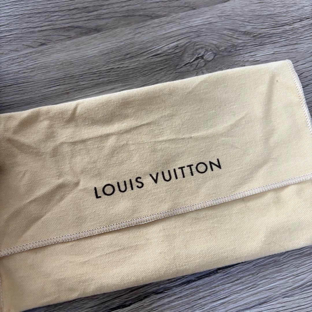 ルイヴィトン ショルダーストラップ調整可能