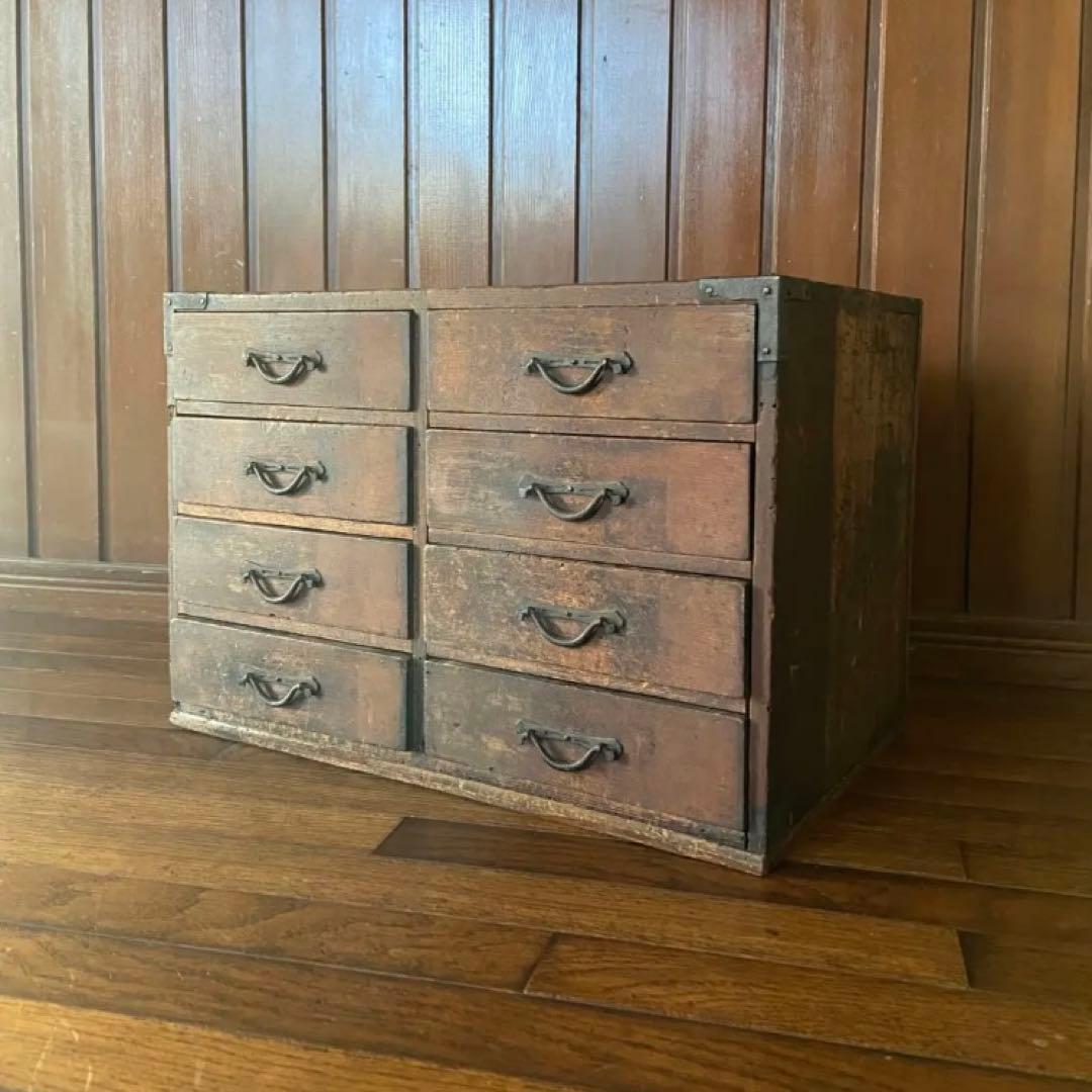古い小引き出し　年代物　時代家具　8杯　古道具箱　古家具
