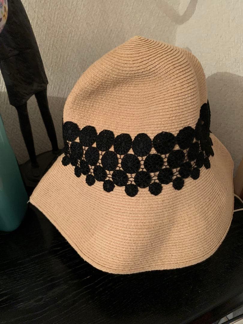 本日最終！！極美品Athena New York総花柄風ラフィア ストローハット