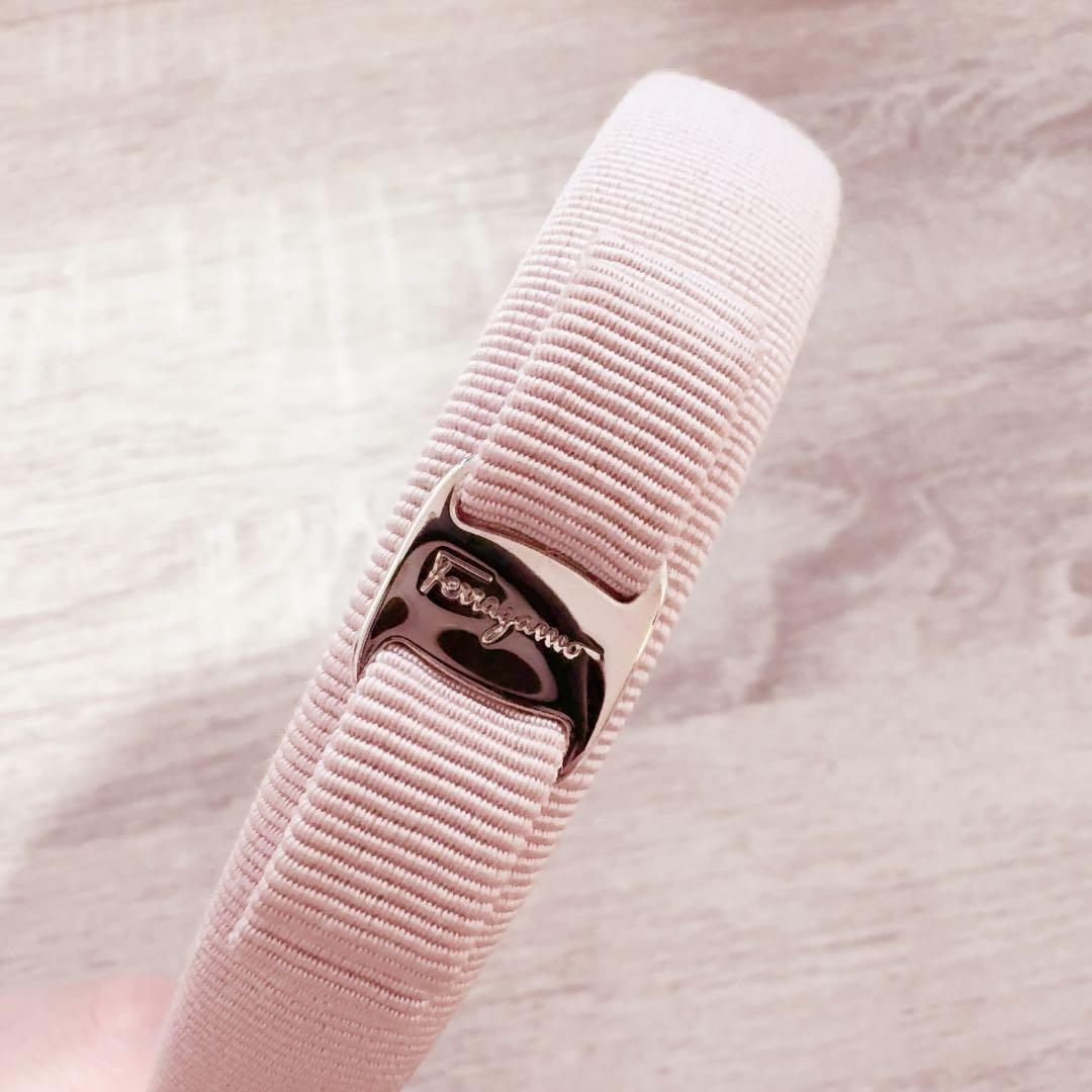 ♡Ferragamo カチューシャ ピンク♡