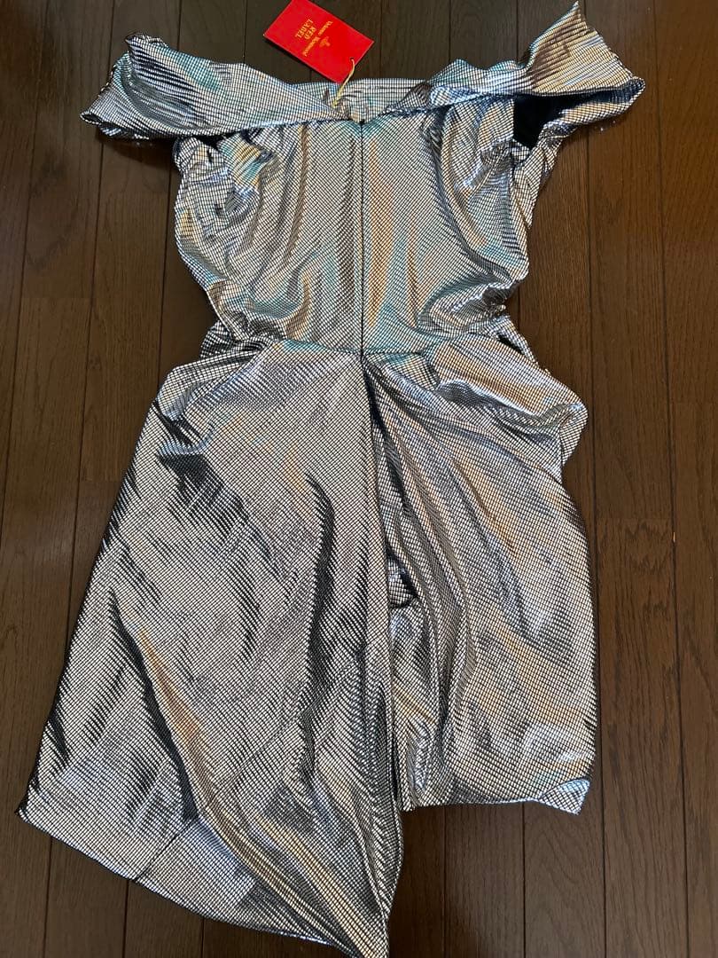 新品Vivienne Westwood RED LABELオフショルダードレス