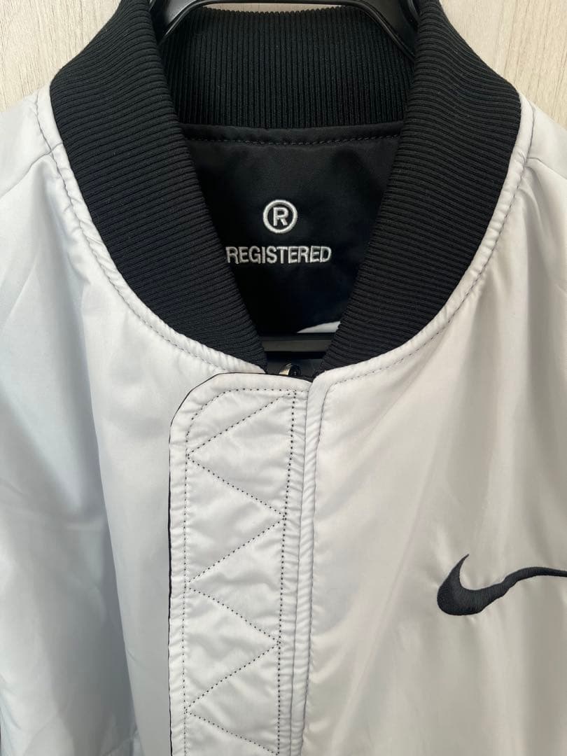 Nike MA-1 フライトジャケット リバーシブル