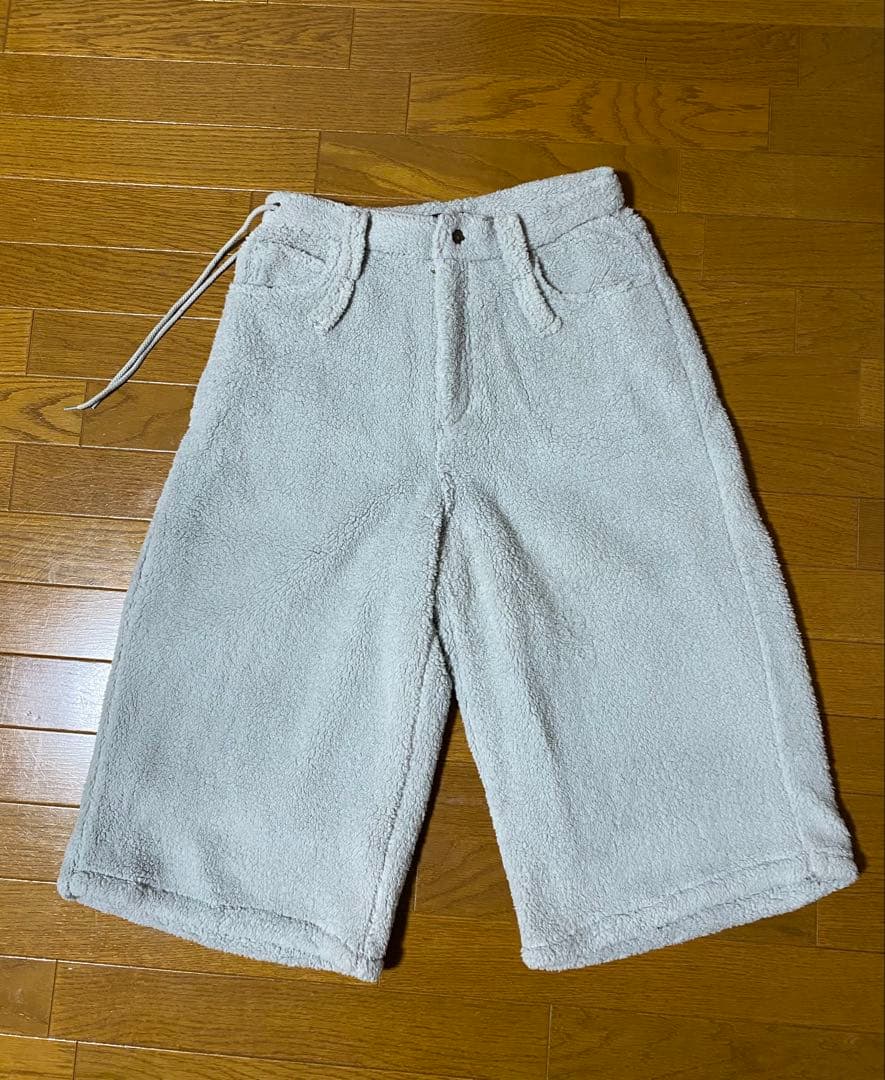 【HIROKI TSUZUKI】ボアハーフパンツ（グレー）