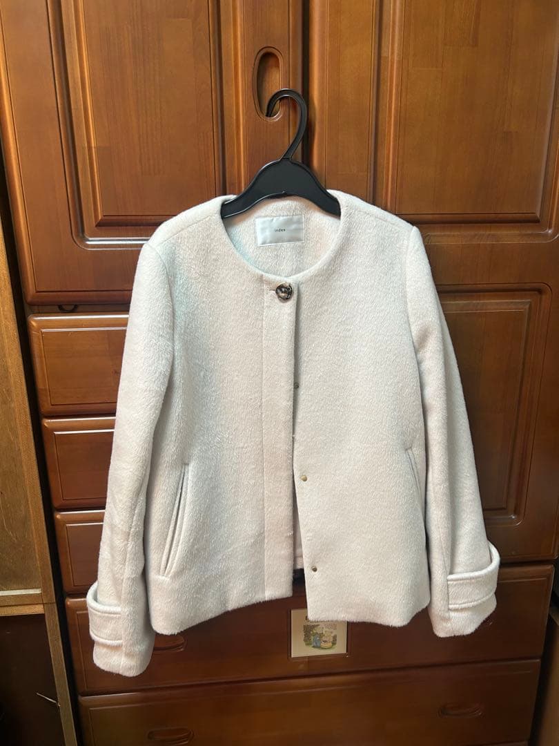 【新品•未使用】ノーカラーショートコート