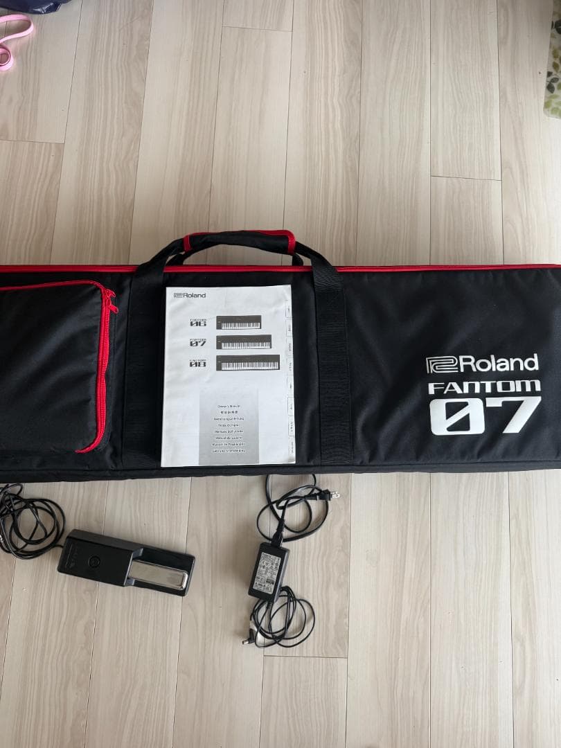 Roland Fantom 07 シンセサイザー 76鍵