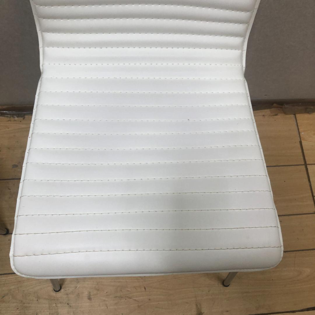 送料無料 ニトリ ダイニングチェア クーポ2 ホワイト 合成皮革 250918