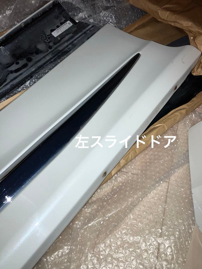 未使用＋中古 左右セット　アルファード　ヴェルファイア　070 モデリスタ　30