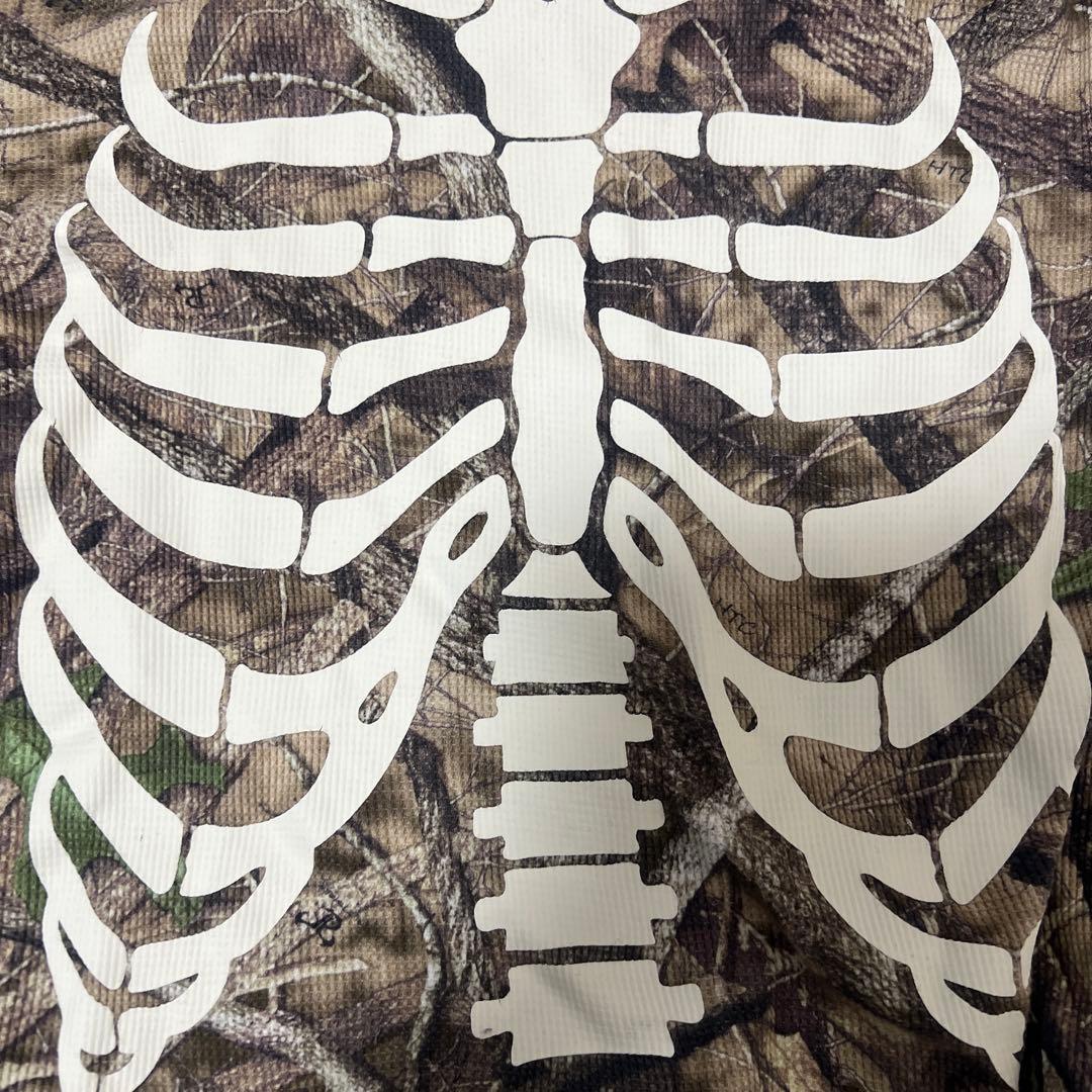 m*i様 supreme ボーンサーマル　リアルツリー